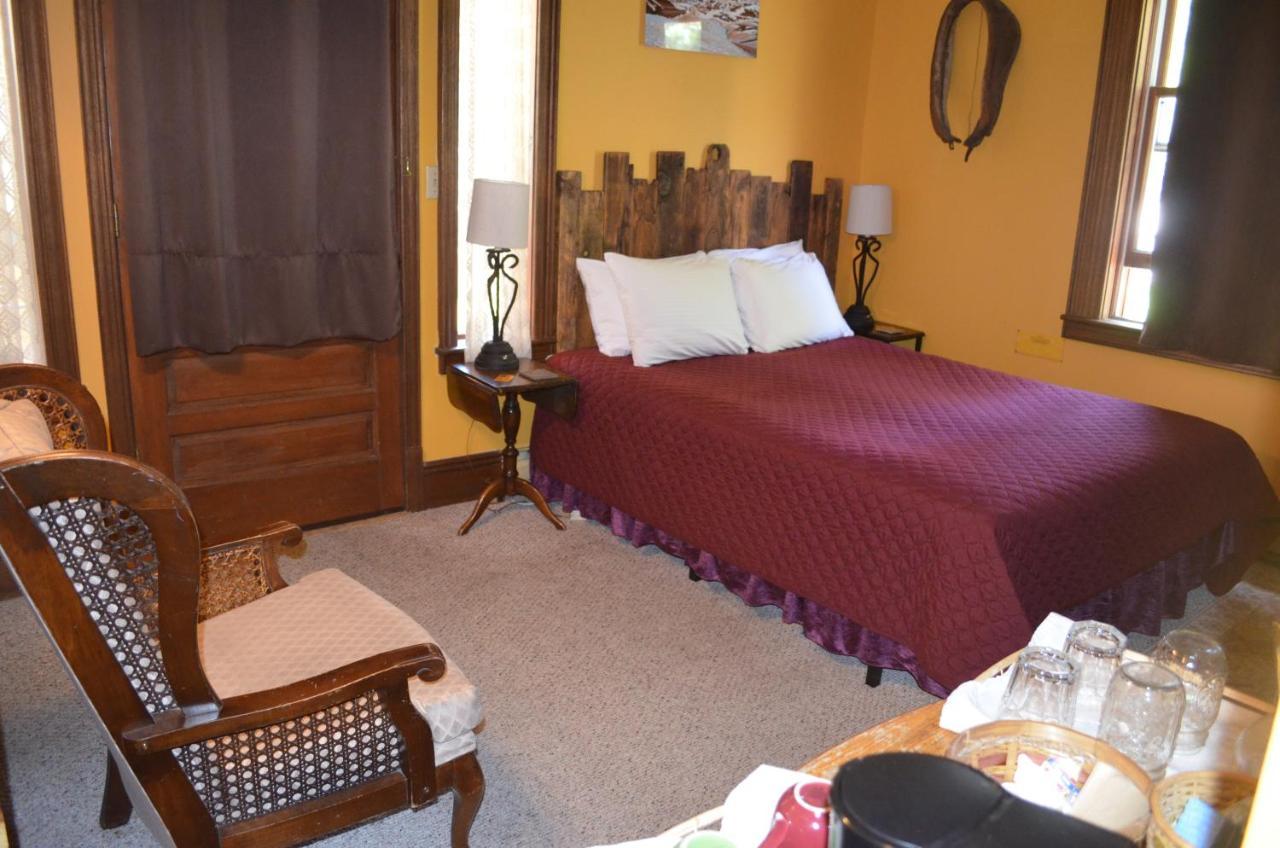 The Ouray Main Street Inn Номер фото